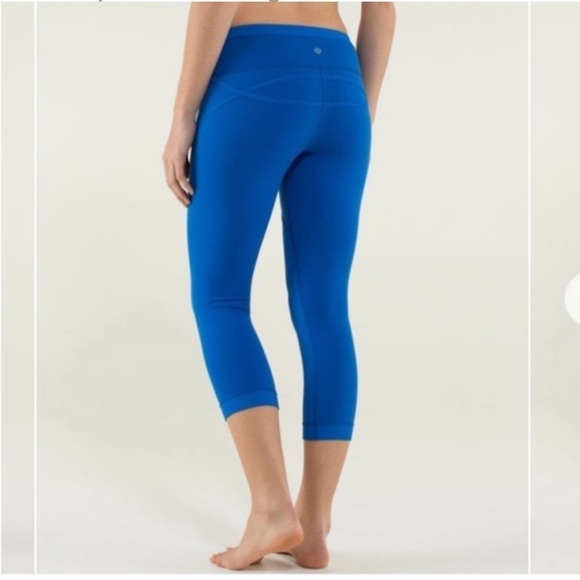 Lululemon Roll Out Crop Leggings Baroque Blue Sporty Luon Mid-Rise - Picture 2 of 16